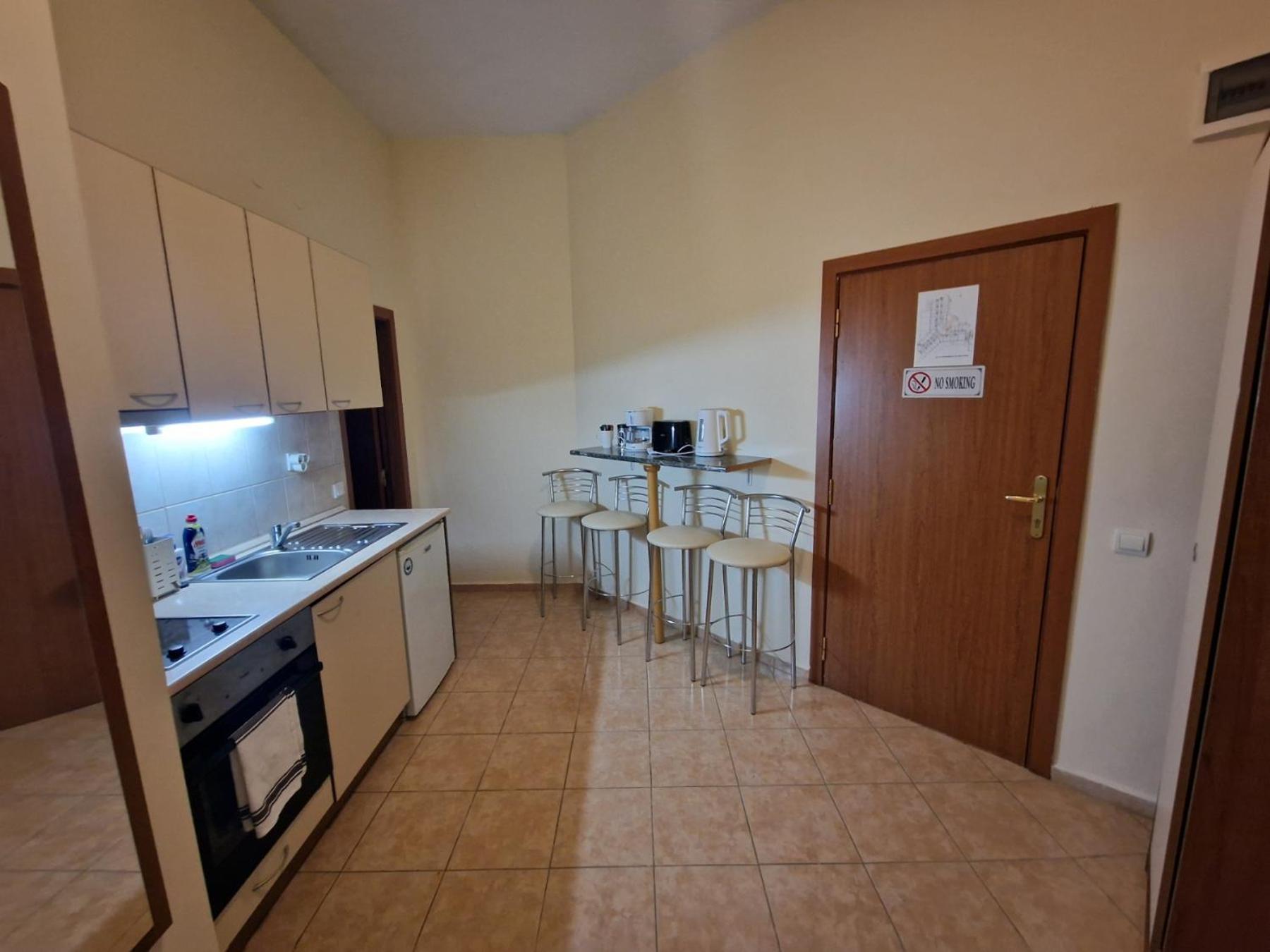 Flora Apartments Tmf 보로베츠 외부 사진