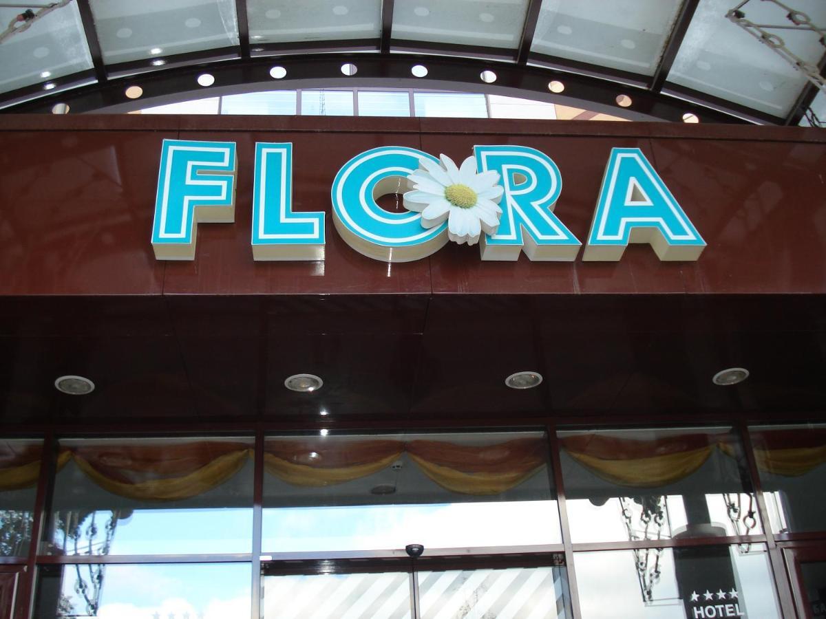 Flora Apartments Tmf 보로베츠 외부 사진
